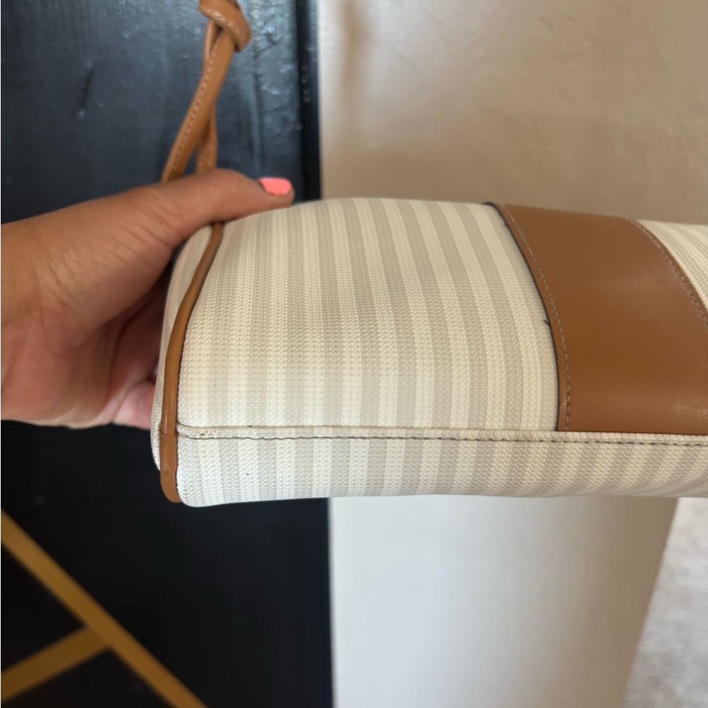 ( Moda Italia) Elegant White and Tan Women's Bag - Picture 7 of 11